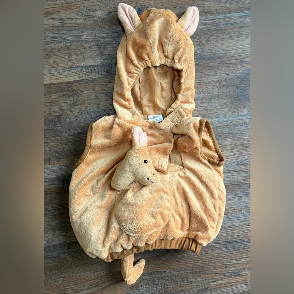 Dress Up America Adorable Baby Kangaroo Halloween Costume with Hood 6-12 month